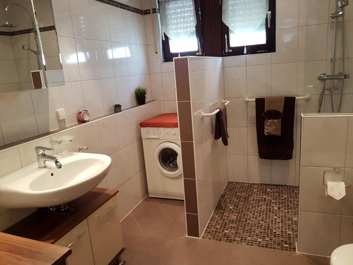 Ferienwohnung Keine Monteurvermietung Naehe Heidelberg Hockenheim Bds Anlage Filisburgo Esterno foto