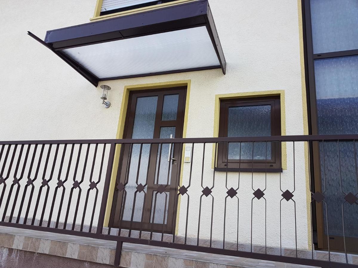 Ferienwohnung Keine Monteurvermietung Naehe Heidelberg Hockenheim Bds Anlage Filisburgo Esterno foto