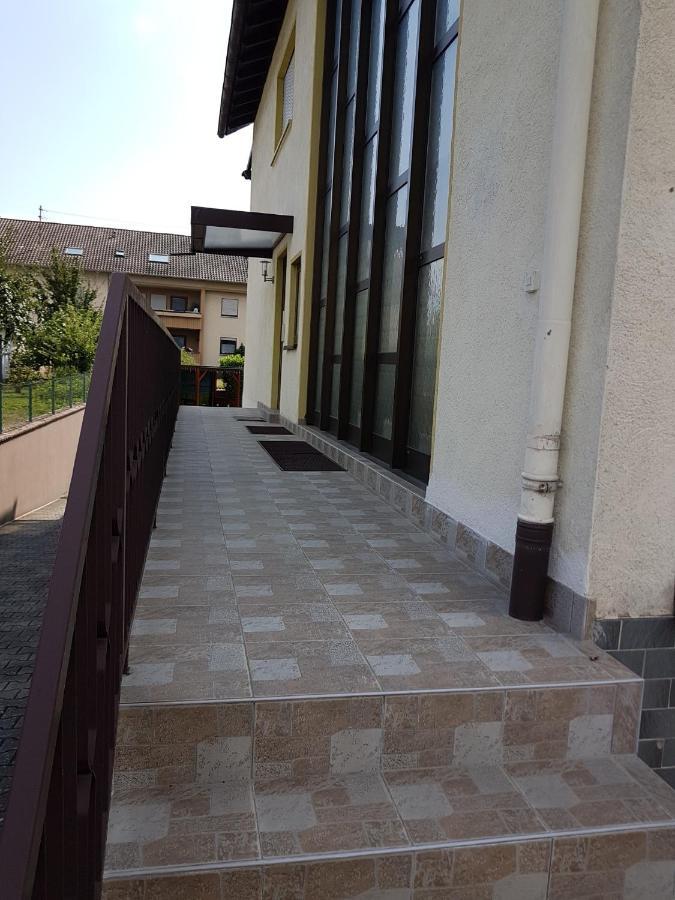 Ferienwohnung Keine Monteurvermietung Naehe Heidelberg Hockenheim Bds Anlage Filisburgo Esterno foto